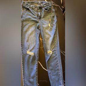 ripped boyfriend jeans